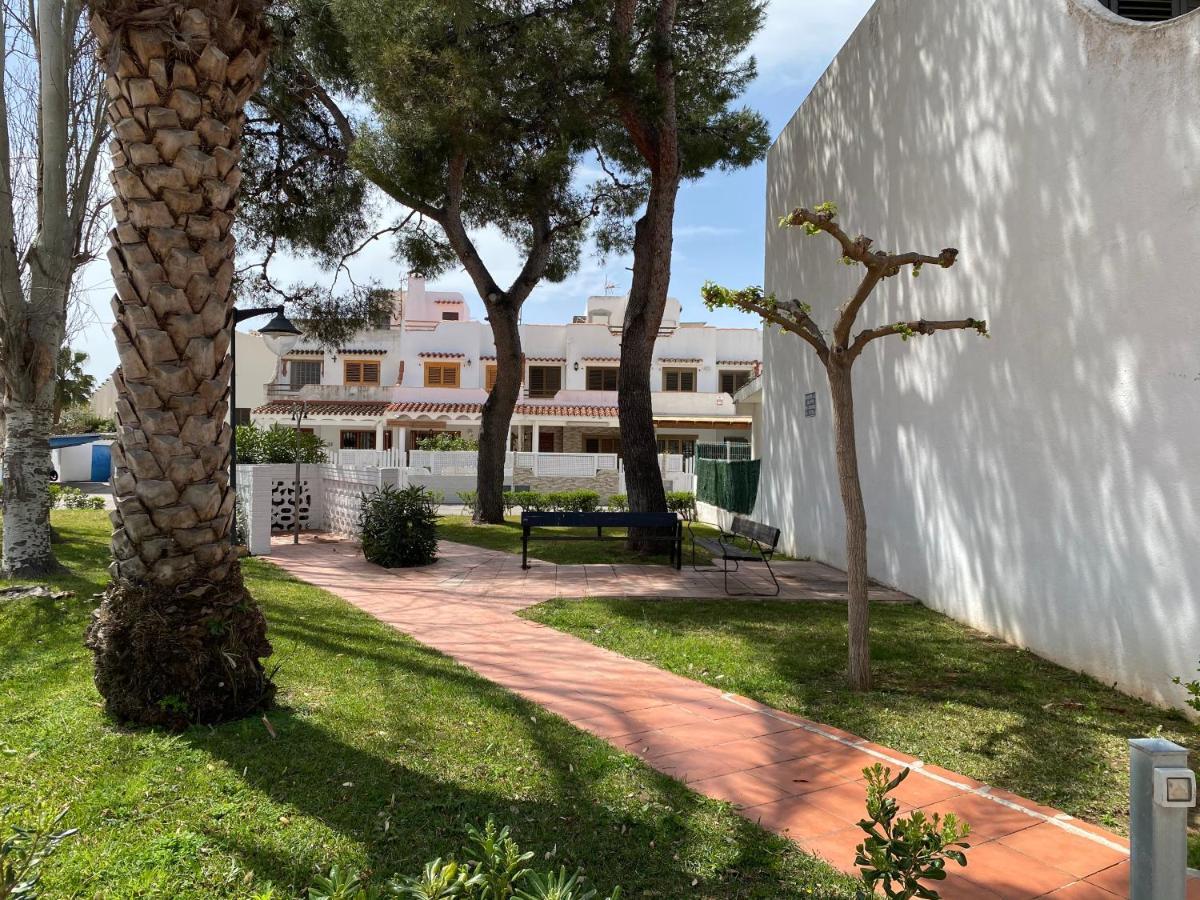 Casa Ibicenca En Benicasim A 3 Minutos De La Playa Apartment Benicassim Exterior photo
